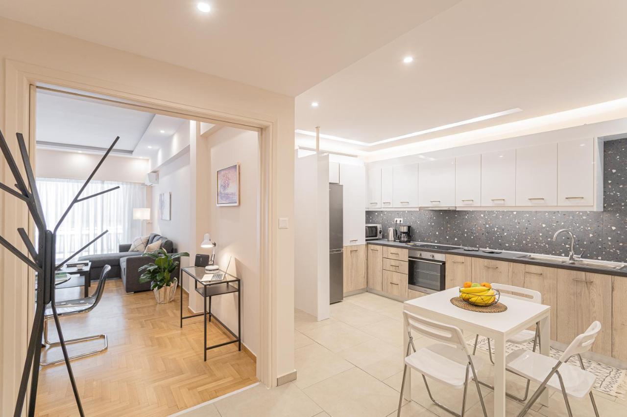 Amazing Apartment Near Metro Station! Atene Esterno foto